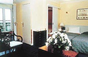 Atrium 3* Suresnes