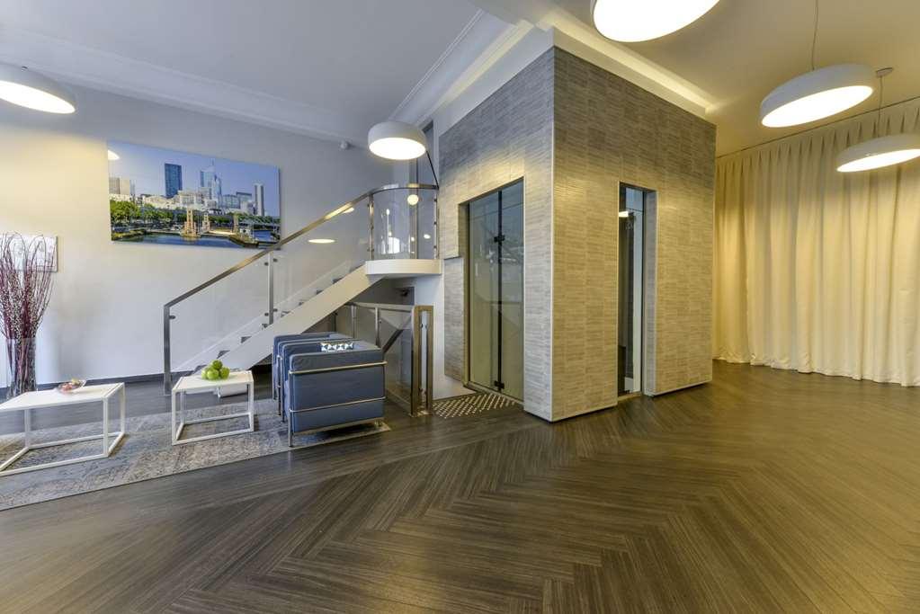 Hotel Atrium Suresnes