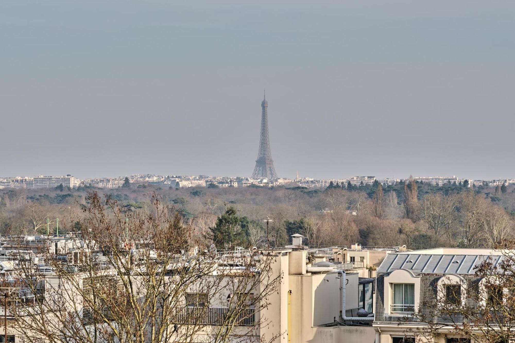 Hotel Atrium Suresnes
