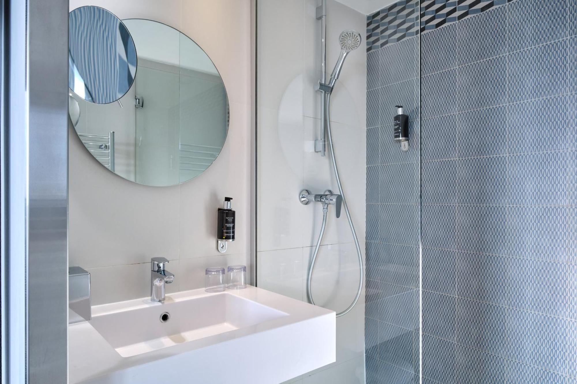 Atrium 3* Suresnes